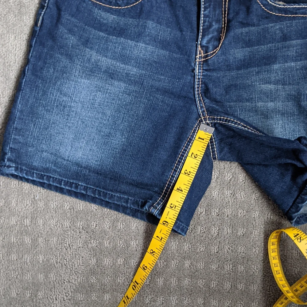 Seven Jean Shorts - Picture 8 of 8